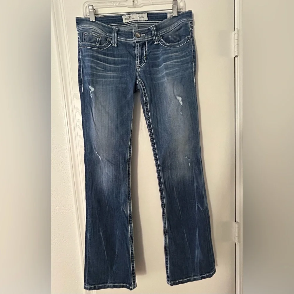 BKE Classic Denim Blue Stella Jeans. Size 28 X 31.5 - Picture 13 of 15